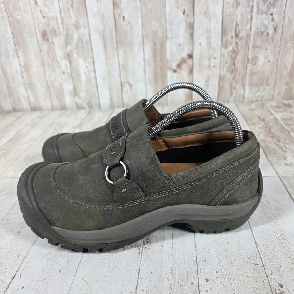 KEEN Presidio II Dark Olive Leather Slip On Loafers Shoes 1020486 Womens Size 9